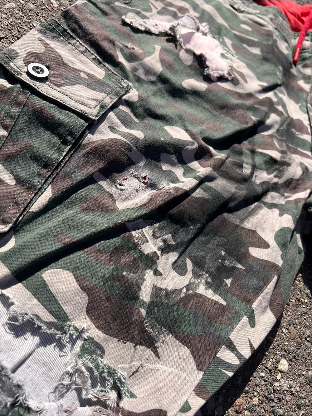 Novocento Novantanove distressed camo layered hybrid shorts - Picture 6 of 12